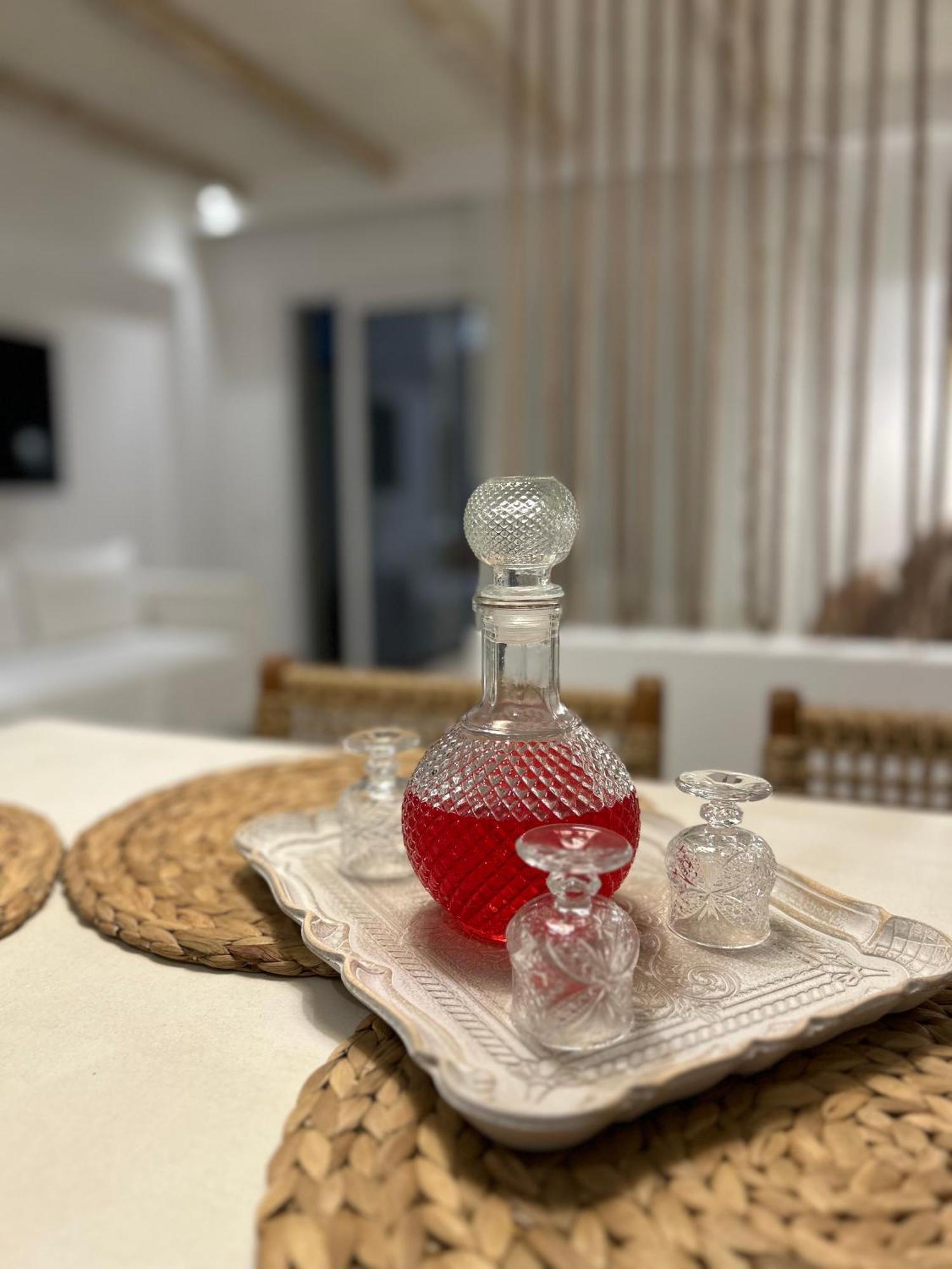 Calliopes By The Sea Boutique Suites Paralia Dionysiou Ngoại thất bức ảnh